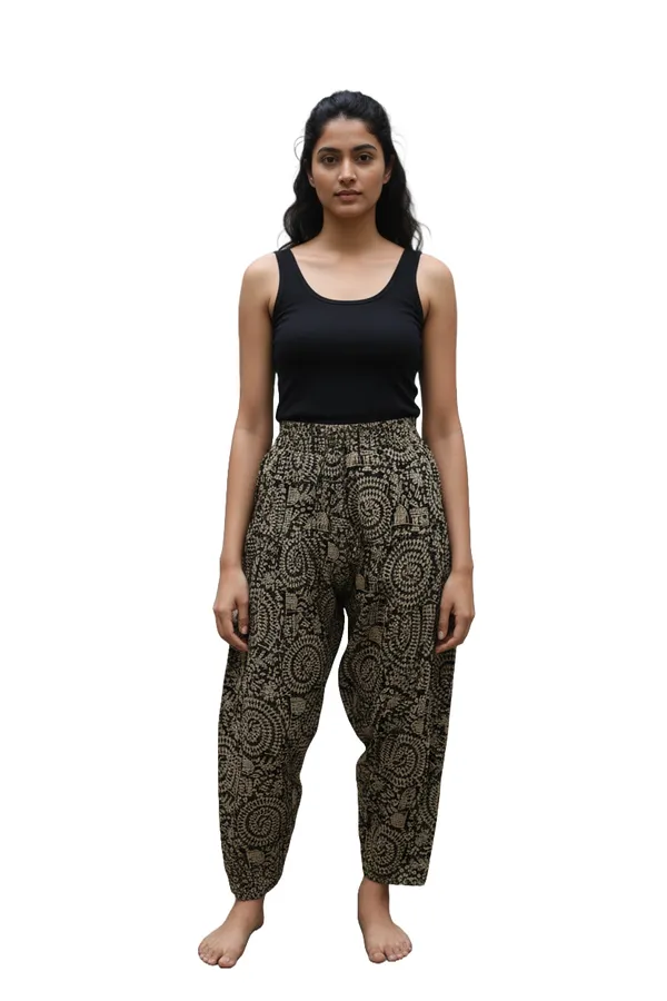 Black_Beige_Cotton_Relaxed_Fit_Paisley_Print_Patiala_Pants_For_Women