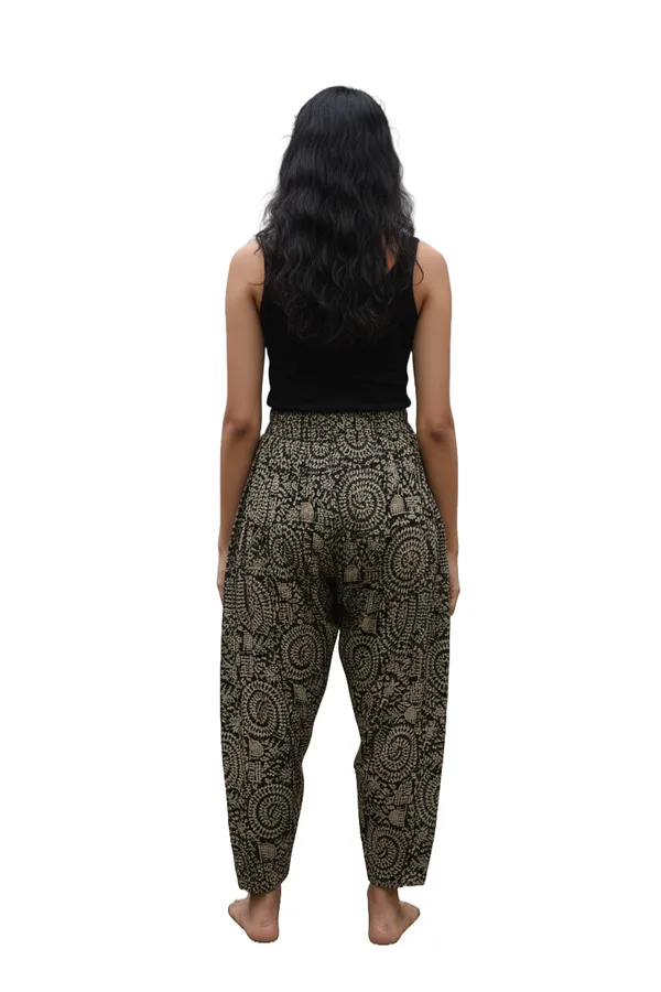 Black_Beige_Cotton_Relaxed_Fit_Paisley_Print_Patiala_Pants_For_Women