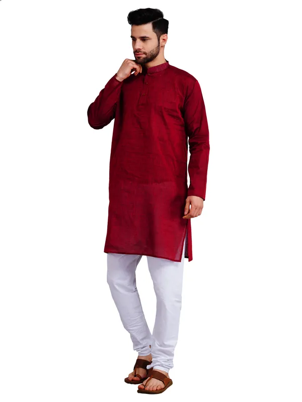 Maroon_Cotton_Relaxed_Fit_Mandarin_Collar_Kurta_For_Men