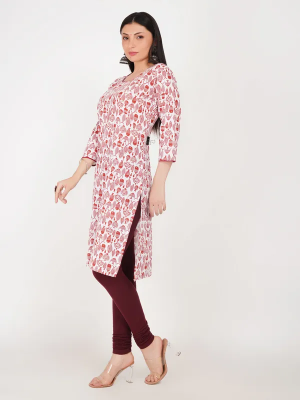 White_And_Red_Cotton_Straight_Fit_Floral_Print_Kurti_For_Women