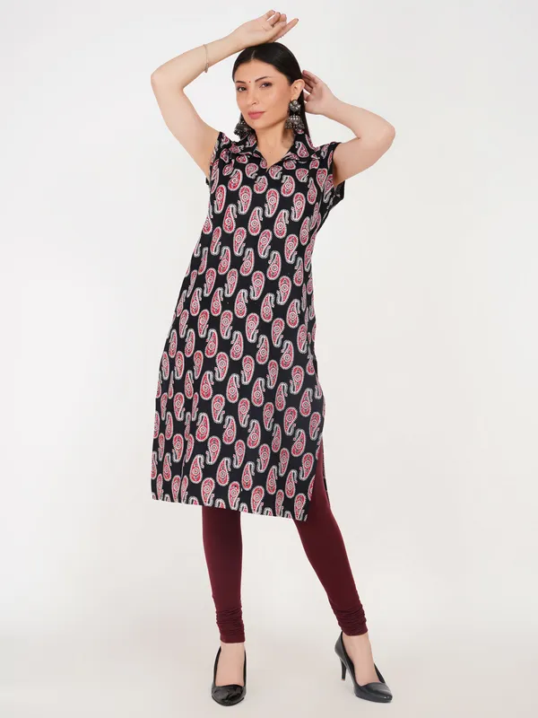 Black_And_Pink_Cotton_Sleeveless_Paisley_Print_Kurta_For_Women