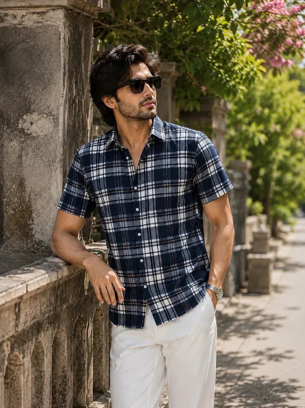 Navy_Blue_Checked_Short_Sleeve_Cotton_Shirt_For_Men