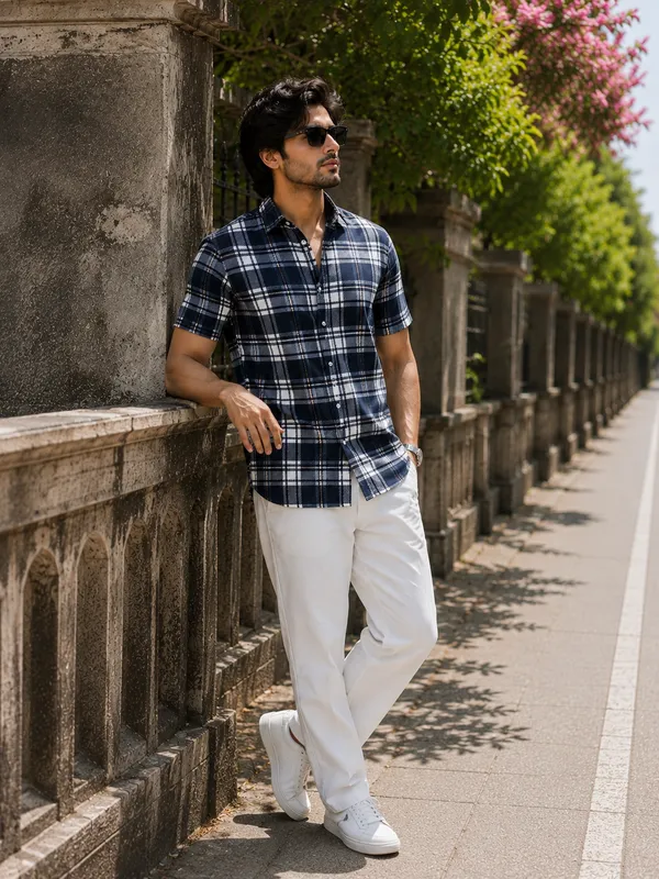 Navy_Blue_Checked_Short_Sleeve_Cotton_Shirt_For_Men
