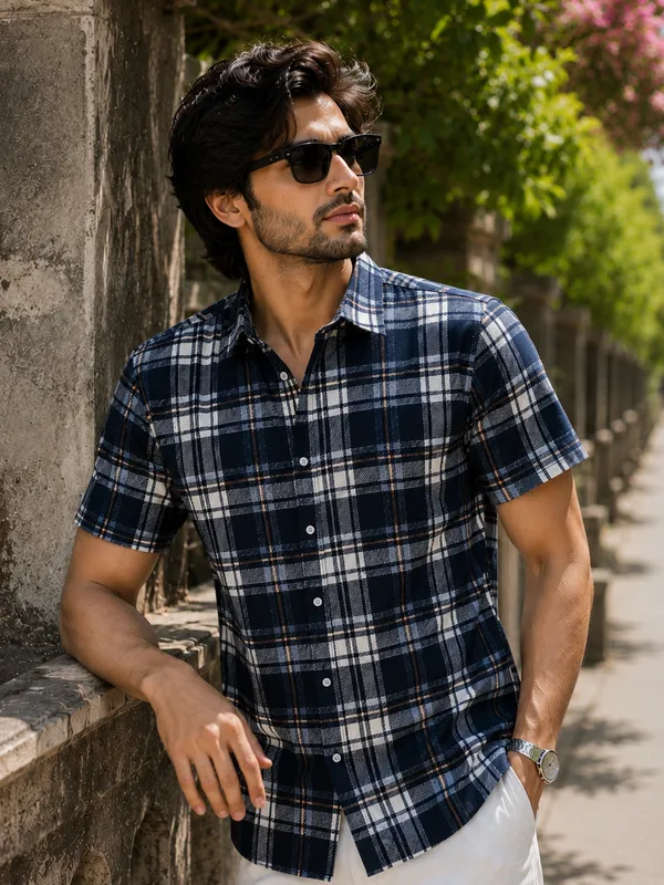 Navy_Blue_Checked_Short_Sleeve_Cotton_Shirt_For_Men