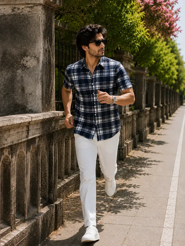 Navy_Blue_Checked_Short_Sleeve_Cotton_Shirt_For_Men