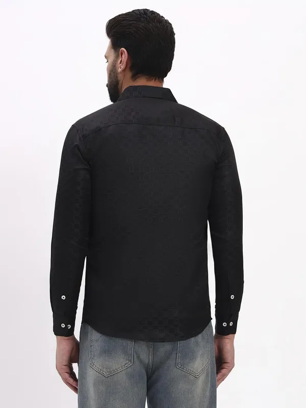 Men_Checkered_Formal_Black_Shirt