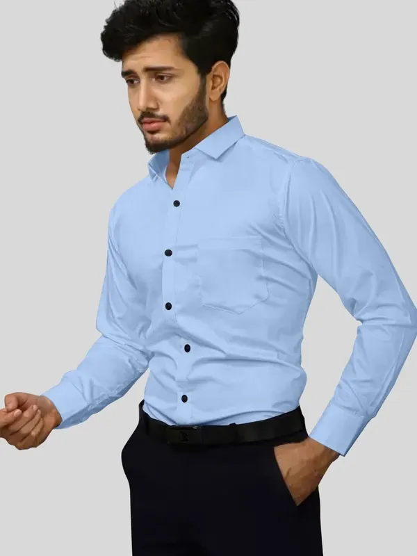Men_Solid_Casual_Light_Blue_Shirt