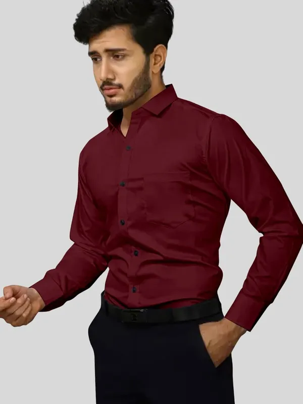 Men_Solid_Casual_Maroon_Shirt