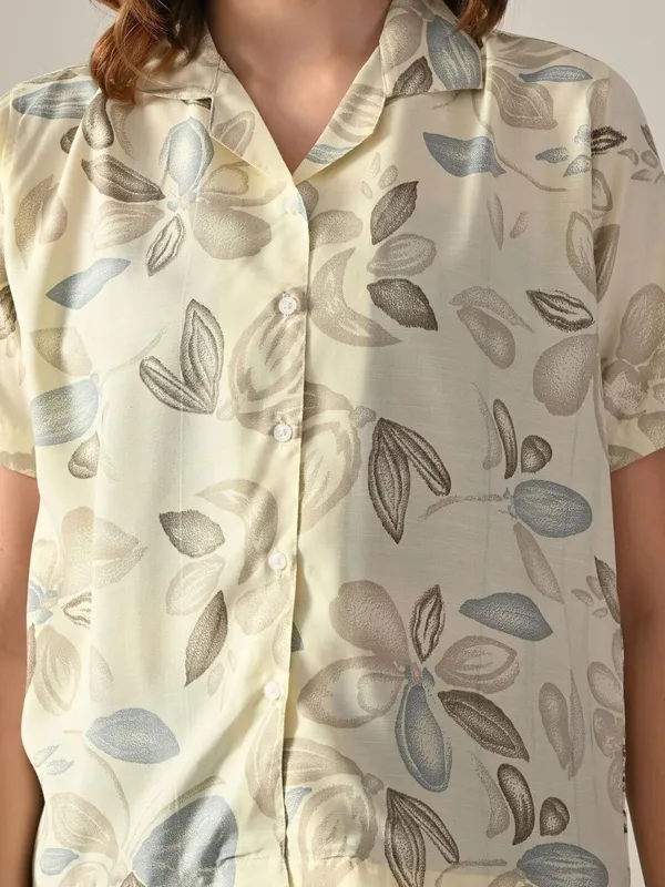 Women_Printed_Beach_Wear_Beige_Shirt