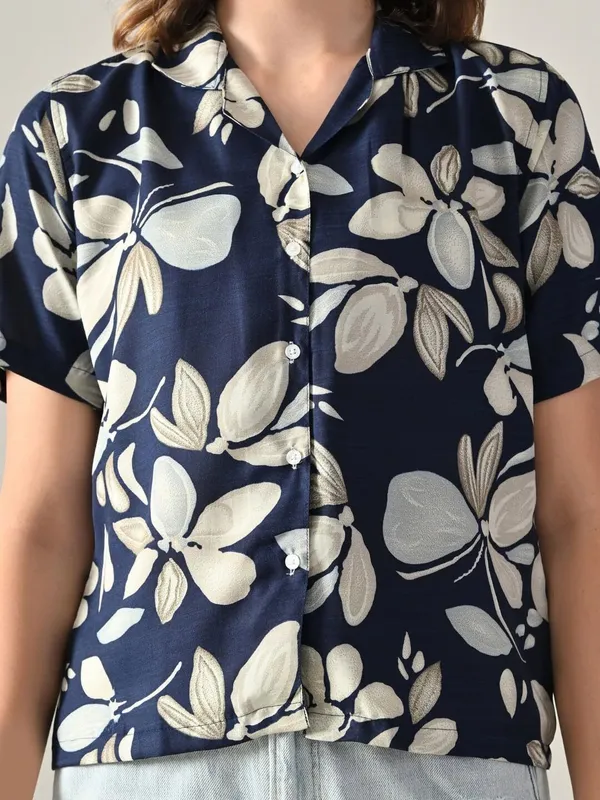 Women_Printed_Beach_Wear_Blue_Shirt