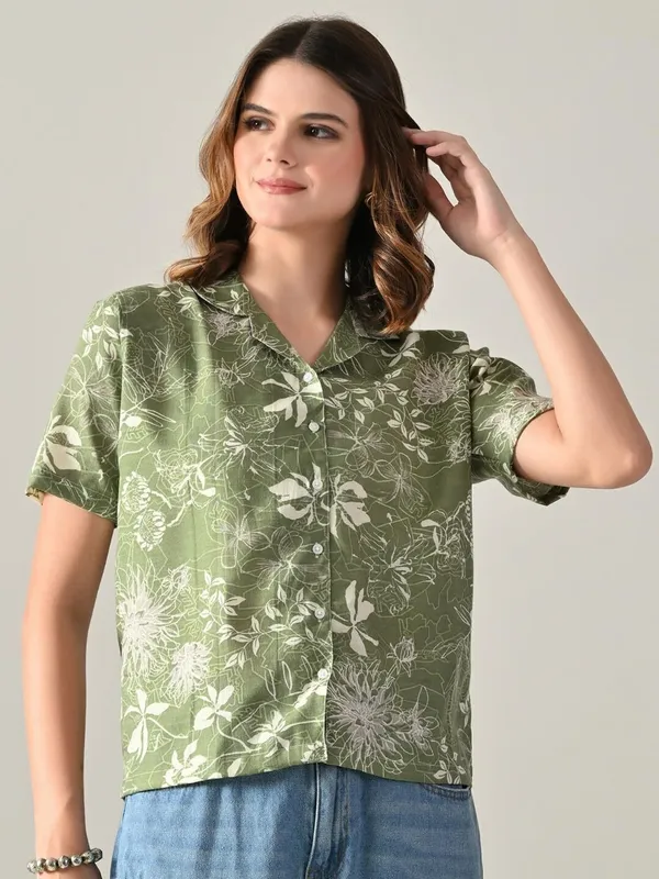 Women_Printed_Beach_Wear_Green_Shirt