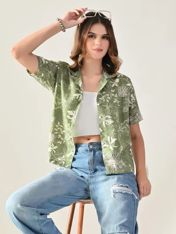 Women_Printed_Beach_Wear_Green_Shirt