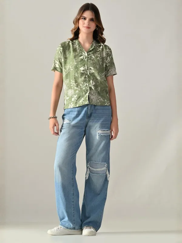 Women_Printed_Beach_Wear_Green_Shirt