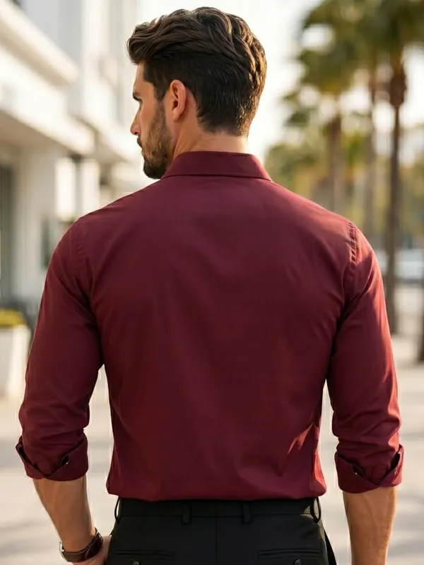 Men_Solid_Casual_Maroon_Shirt