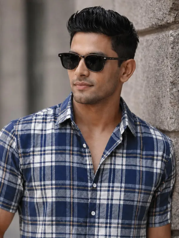 Men_Checkered_Casual_Blue_Shirt