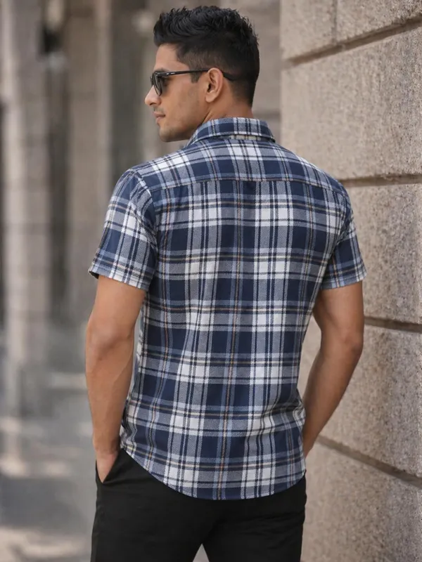 Men_Checkered_Casual_Blue_Shirt