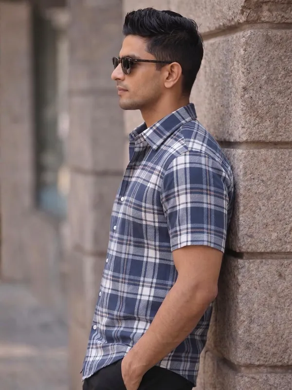 Men_Checkered_Casual_Blue_Shirt