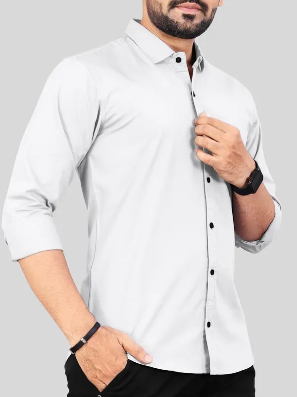 Men_Solid_Casual_White_Shirt