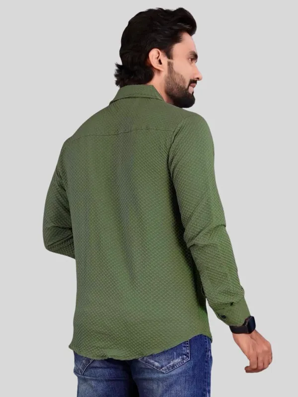 Men_Solid_Casual_Green_Shirt