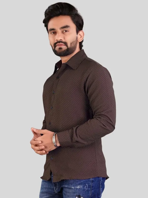 Men_Solid_Casual_Brown_Shirt