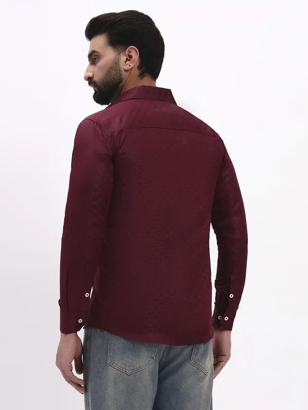 Men_Checkered_Formal_Maroon_Shirt