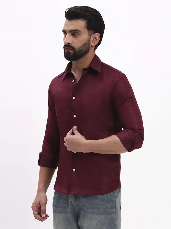 Men_Checkered_Formal_Maroon_Shirt