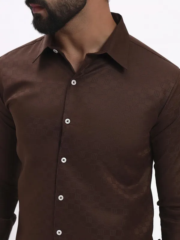 Men_Checkered_Formal_Brown_Shirt