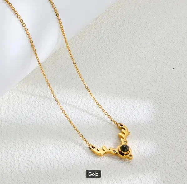 Gold_Plated_Delicate_Chain_Necklace_With_Stone_Pendant_For_Women
