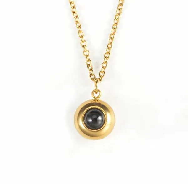 Gold_Plated_Black_Stone_Pendant_Necklace_For_Women