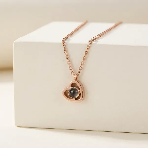 Rose_Gold_Black_Heart_Pendant_Necklace_For_Women