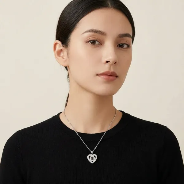 Silver_Heart_Pendant_Necklace_With_Crystals