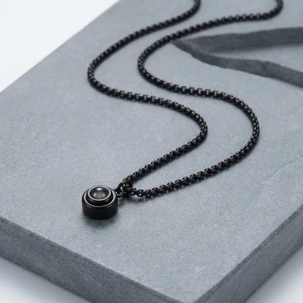 Black_Metal_Chain_Necklace_With_Round_Stone_Pendant