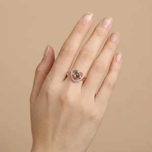 Rose_Gold_Projection_Heart_Ring_With_Zirconia_Stones