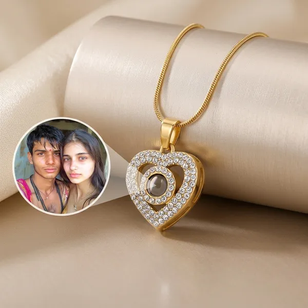 Gold_Plated_Heart_Photo_Locket_Pendant_With_Chain