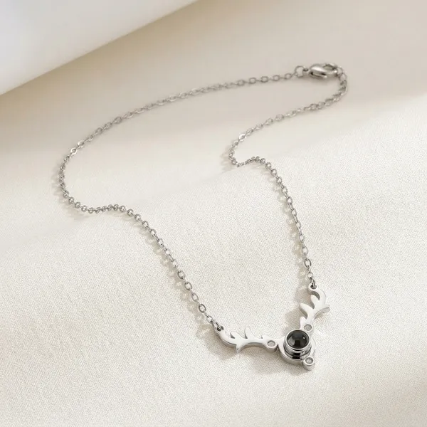 Silver_Crescent_Moon_Chain_Necklace_With_Stone_Accent