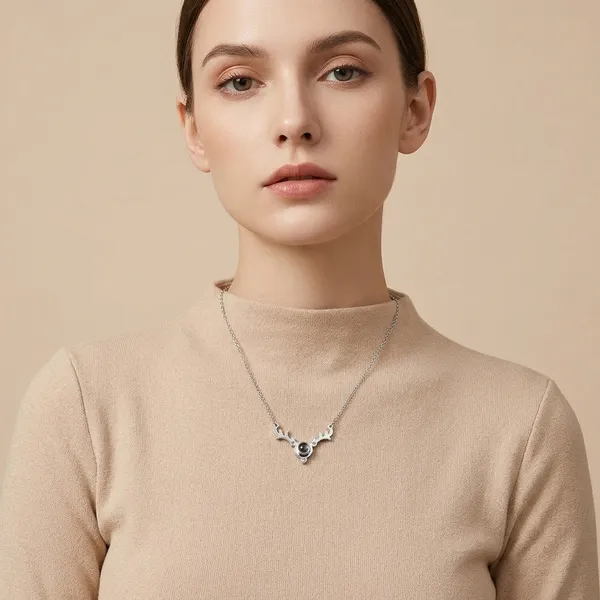 Silver_Crescent_Moon_Chain_Necklace_With_Stone_Accent