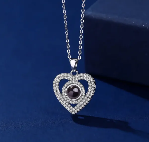 Silver_Heart_Pendant_Necklace_With_Crystals