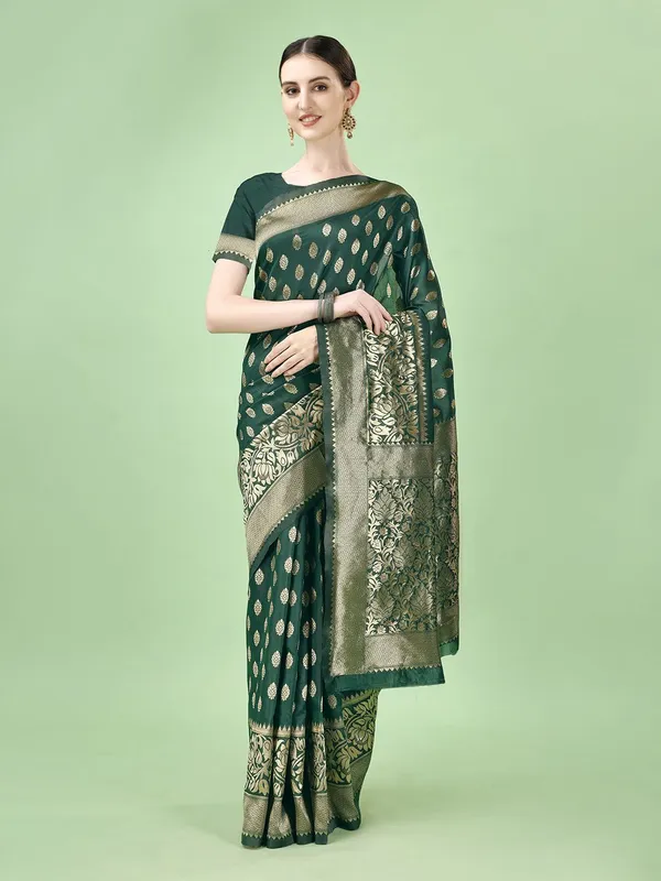 Leelavati_Woven_Kanjivaram_Pure_Silk_Jacquard_Saree_Dark_Green