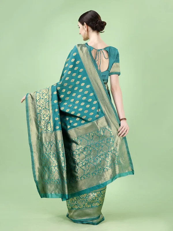 Leelavati_Woven_Kanjivaram_Pure_Silk_Jacquard_Saree_Light_Blue