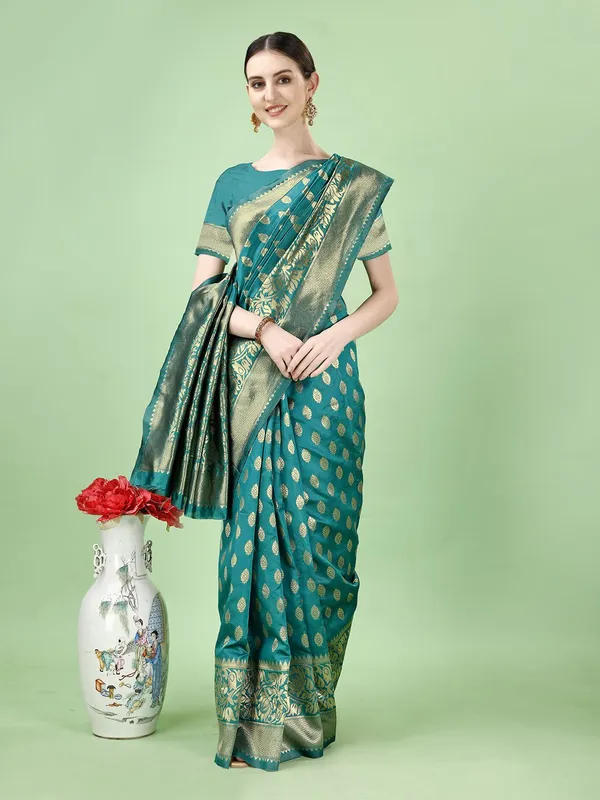 Leelavati_Woven_Kanjivaram_Pure_Silk_Jacquard_Saree_Light_Blue