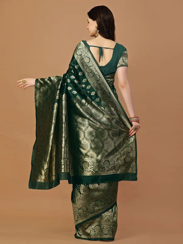 Leelavati_Woven_Self_Design_Kanjivaram_Pure_Silk_Jacquard_Saree_Green