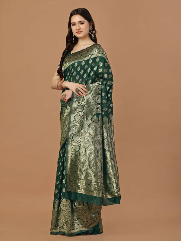Leelavati_Woven_Self_Design_Kanjivaram_Pure_Silk_Jacquard_Saree_Green