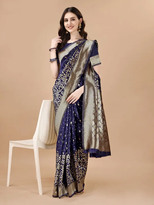 Leelavati_Woven_Kanjivaram_Pure_Silk_Jacquard_Saree_Dark_Blue