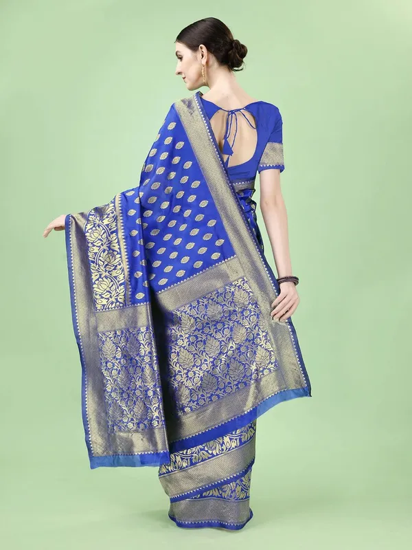 Leelavati_Woven_Kanjivaram_Pure_Silk_Jacquard_Saree_Blue