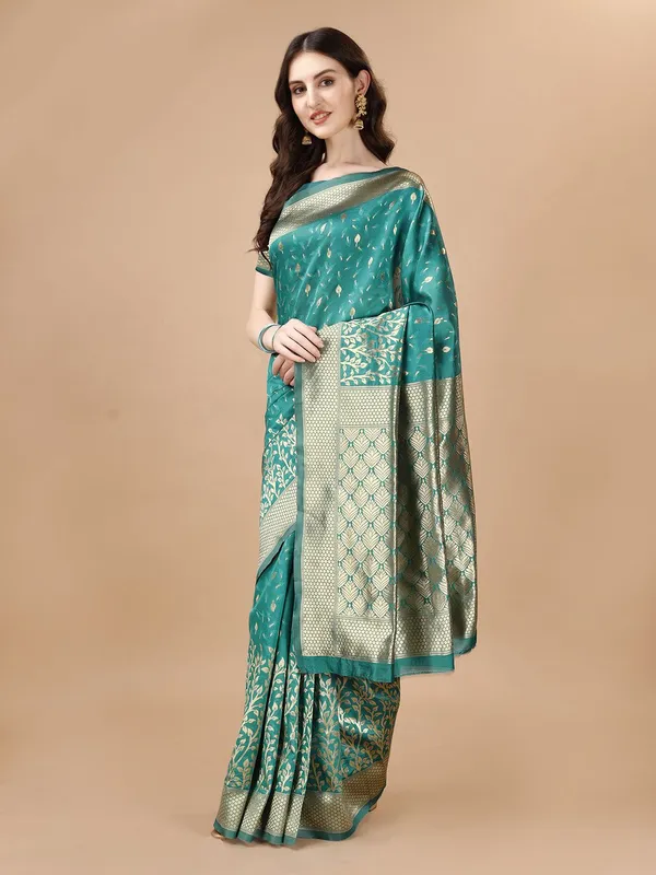 Leelavati_Woven_Kanjivaram_Pure_Silk_Jacquard_Saree_Light_Blue