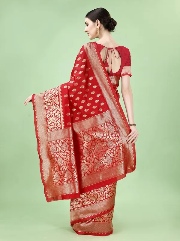 Leelavati_Woven_Self_Design_Kanjivaram_Pure_Silk_Jacquard_Saree_Red