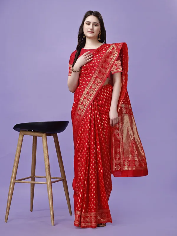 Leelavati_Woven_Self_Design_Kanjivaram_Pure_Silk_Jacquard_Saree_Red