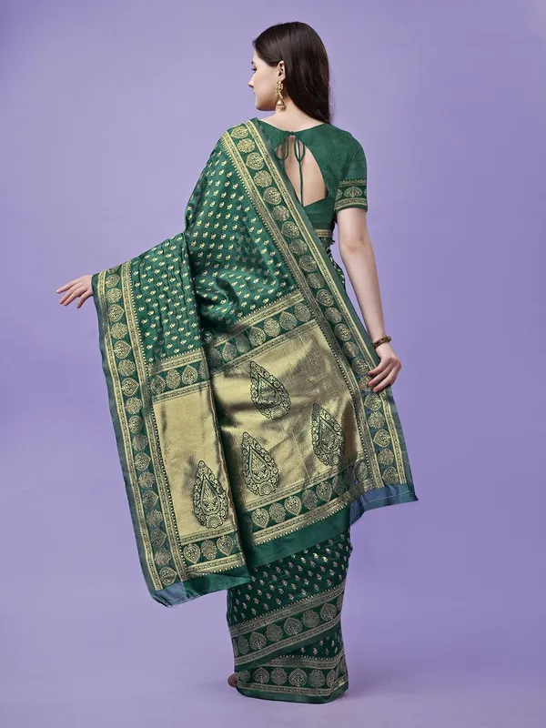 Leelavati_Woven_Kanjivaram_Pure_Silk_Jacquard_Saree_Green