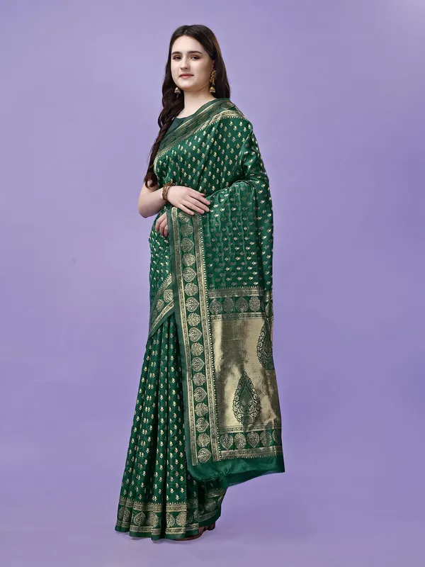 Leelavati_Woven_Kanjivaram_Pure_Silk_Jacquard_Saree_Green