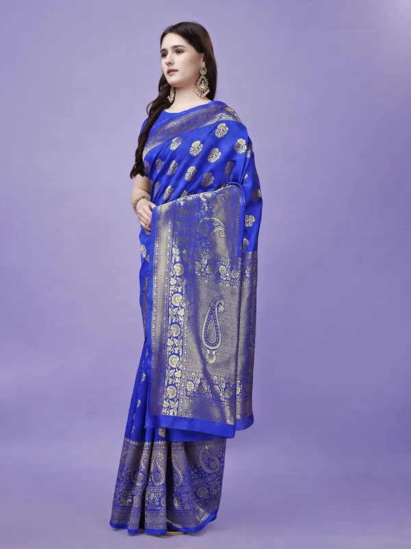 Leelavati_Woven_Kanjivaram_Pure_Silk_Jacquard_Saree_Blue